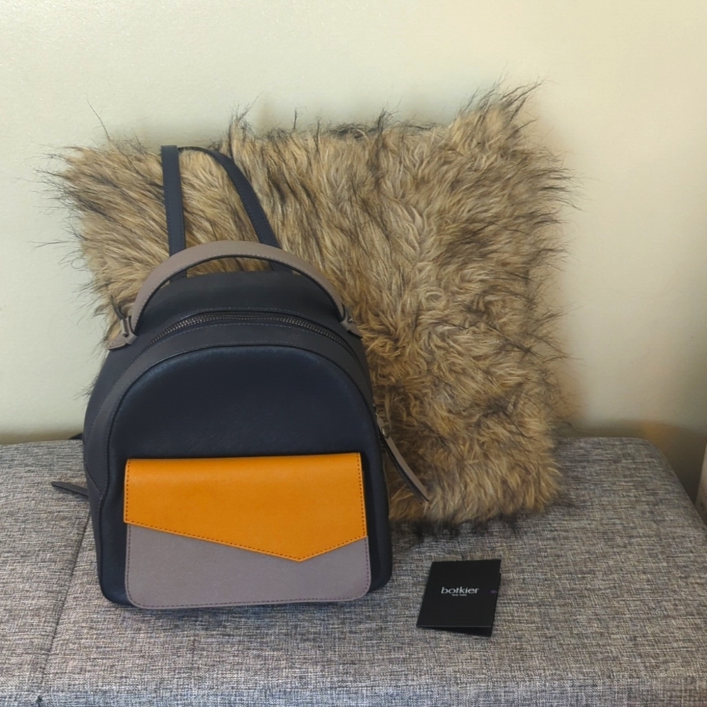 NWOT Botkier Cobble Hill leather mini backpack
